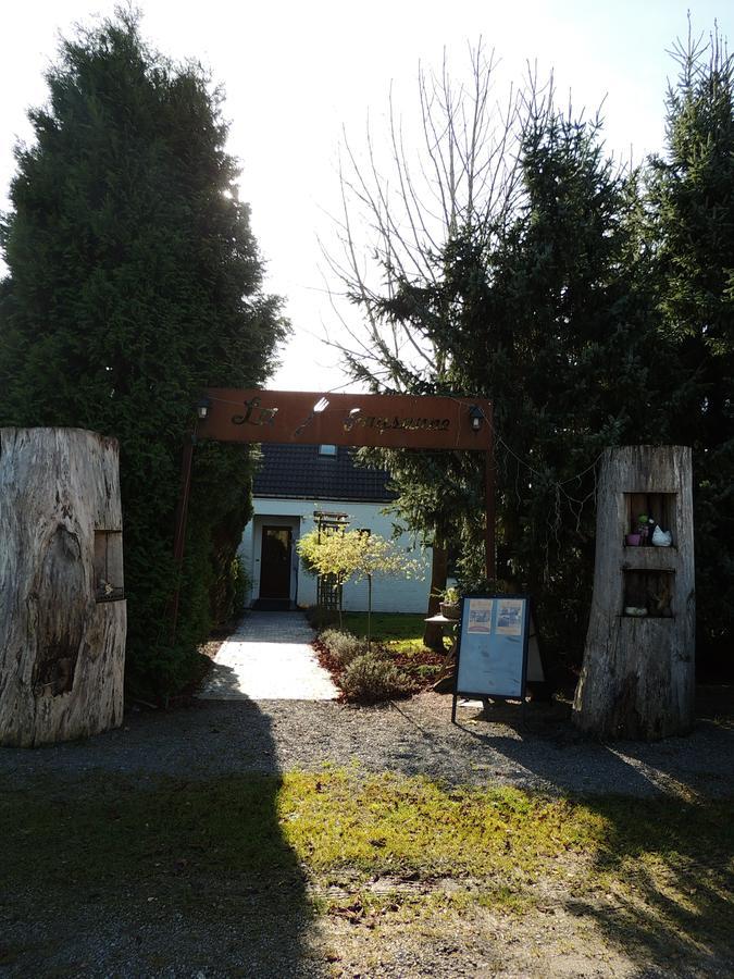 Auberge "La Fourchette Paysanne" Dochamps Exterior foto